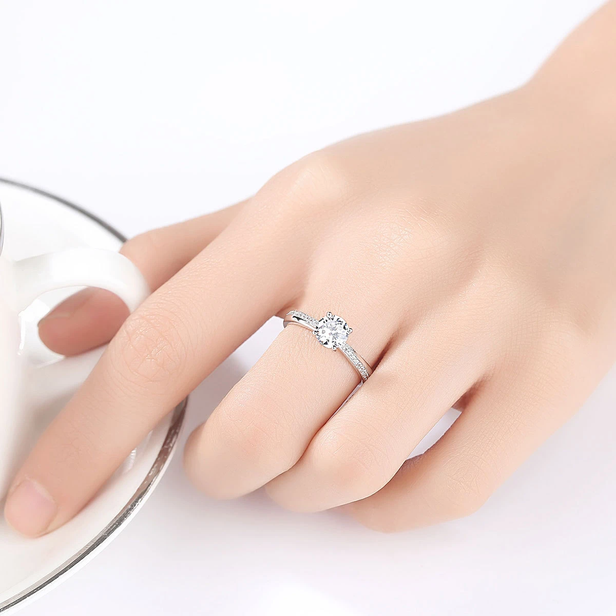 Claw-Set Sparkle Ring, photo 2